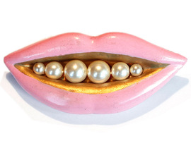 Pink-lip-brooch