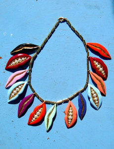 Lip-necklace